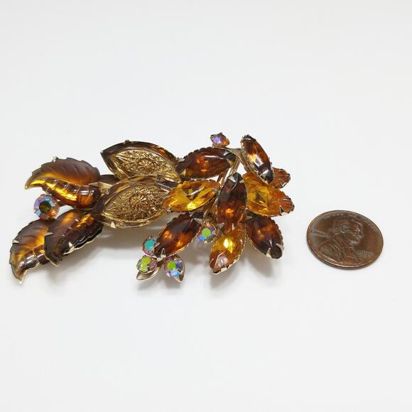 Vintage 1950s Art Glass Leaf Brooch, AB Rhinestones - Picture 9 of 10